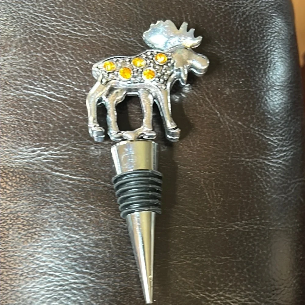 Alaska Moose Wine Stopper - Silver and Gold